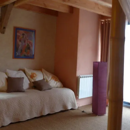 Bed & Breakfast Bout De Cote 3*