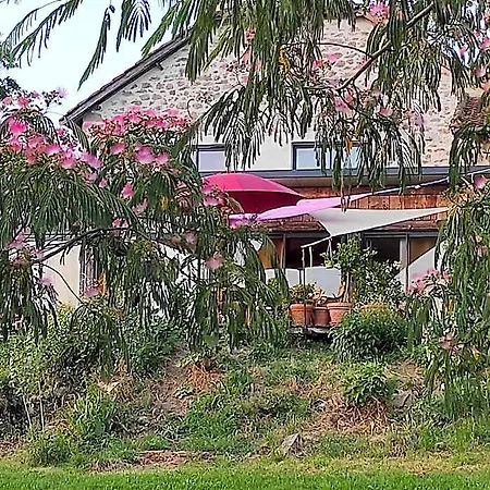 Bout De Cote Bed & Breakfast 3*