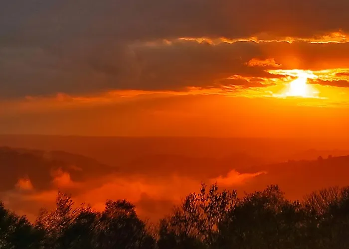 Bout De Cote Bed & Breakfast 3*