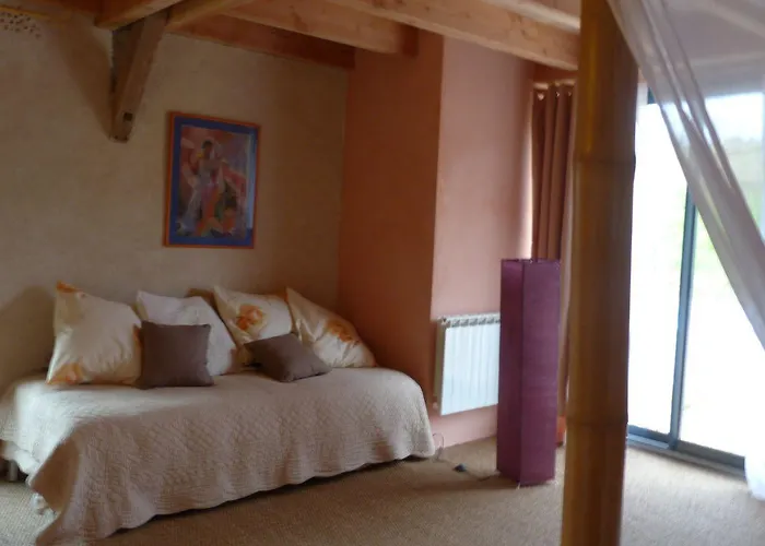 Bed & Breakfast Bout De Cote 3*
